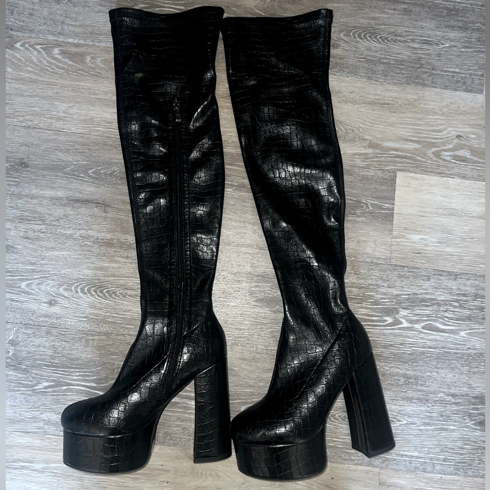 High knee heels